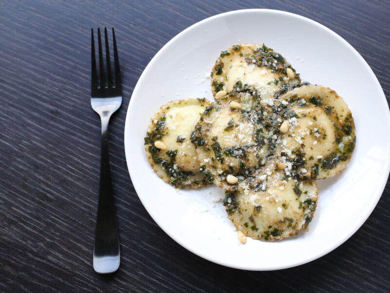 Cheese Ravioli with Pesto and Toasted Pine Nuts